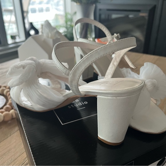 Cute wedding shoes - Picture 4 of 5